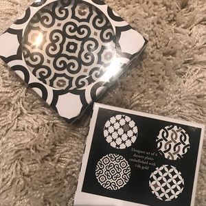 Dessert plates(8 total plates)